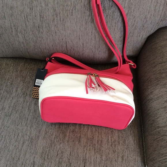 Zip Colorblock Crossbody Bucket Satchel - Picture 3 of 5